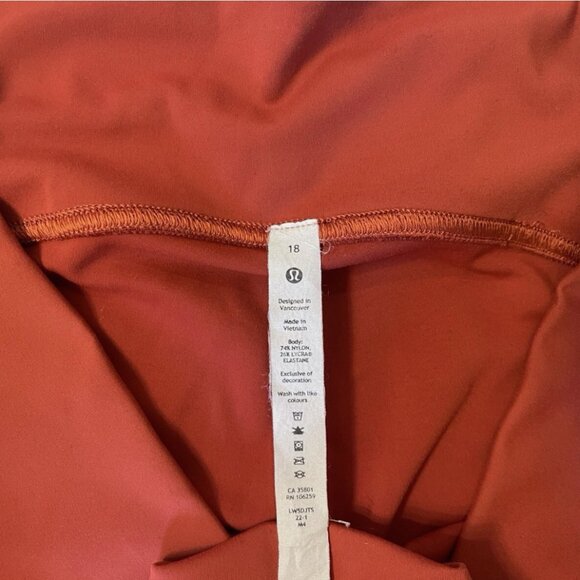 Lululemon Instill High Rise Tight 25" Cayenne Crop Leggings Women Plus Size 18 - Picture 2 of 6
